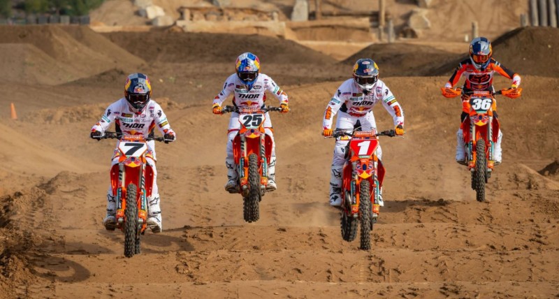 FOUR-RIDER RED BULL KTM FACTORY RACING TEAM IS READY TO RACE 2022 SEASON
